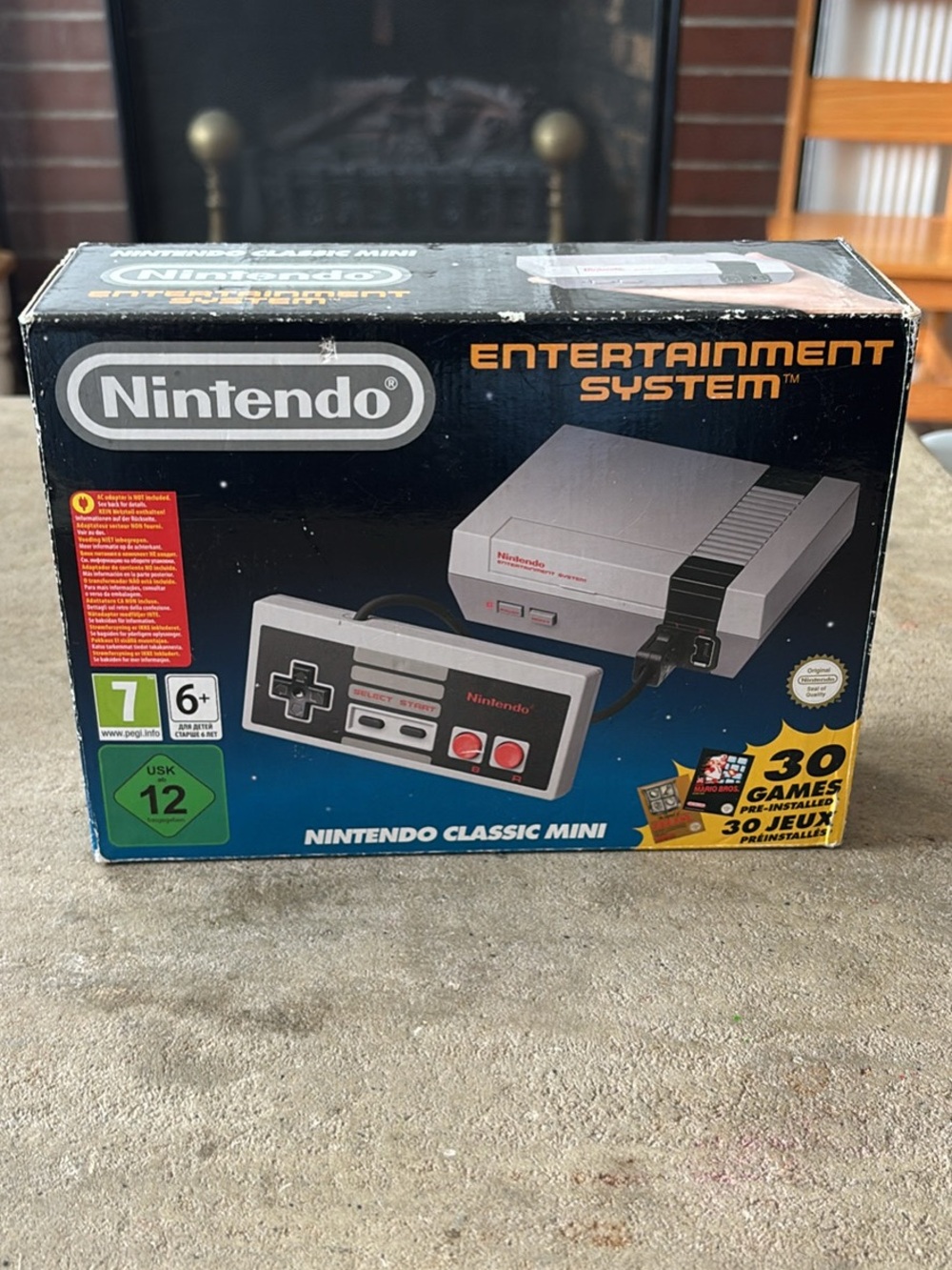 EU Nintendo NES Mini Classic Edition HDMI Console with 30 built-in Games Genuine